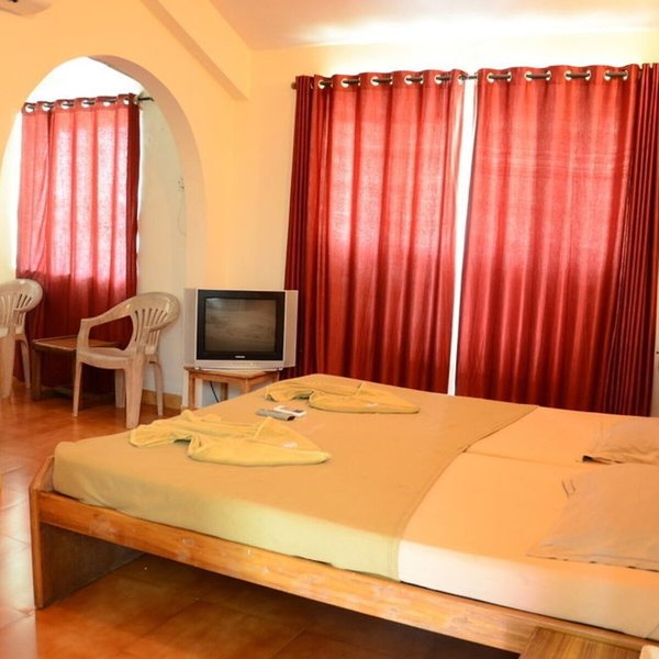 Calangute Village Royale By Urban Getaway Resort 13