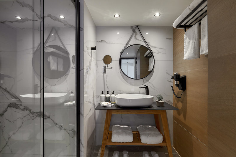 Enorme Santanna Island 8