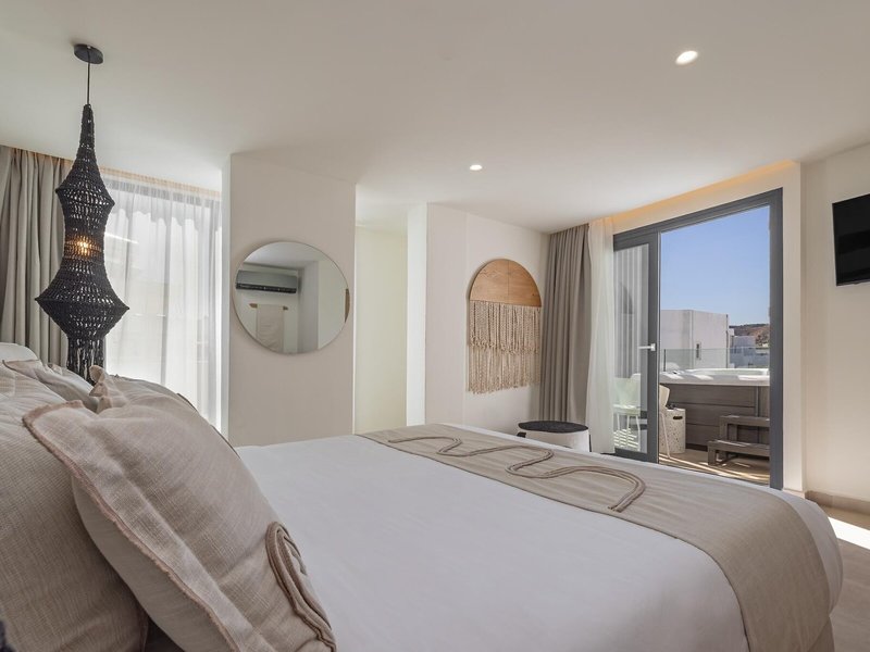 Cabana White Boutique Hotel & Suites 26