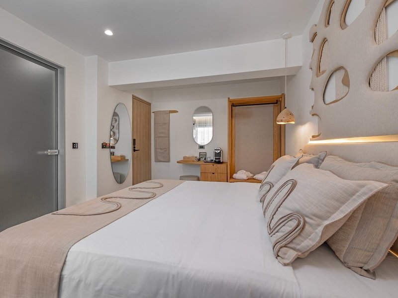 Cabana White Boutique Hotel & Suites 27