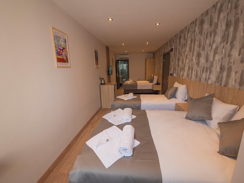Mahya Hotel 7