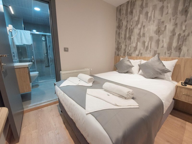 Mahya Hotel 23