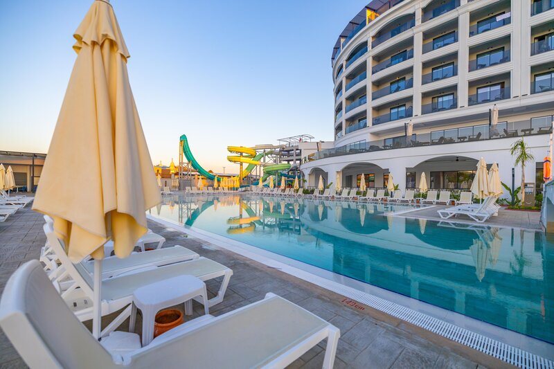 Side Moon Palace Hotel 48