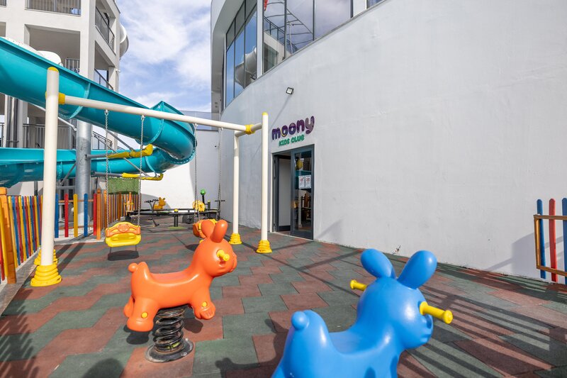 Side Moon Palace Hotel 93