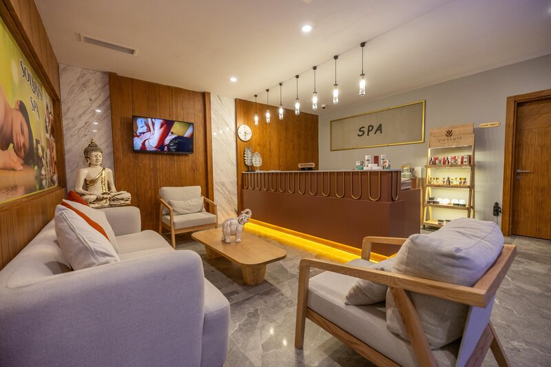 Side Moon Palace Hotel 183