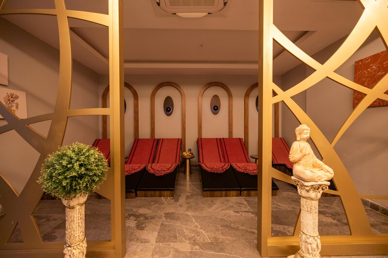 Side Moon Palace Hotel 257