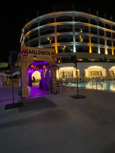 Side Moon Palace Hotel 262