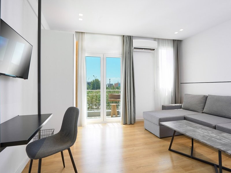 Elephant Suites 23