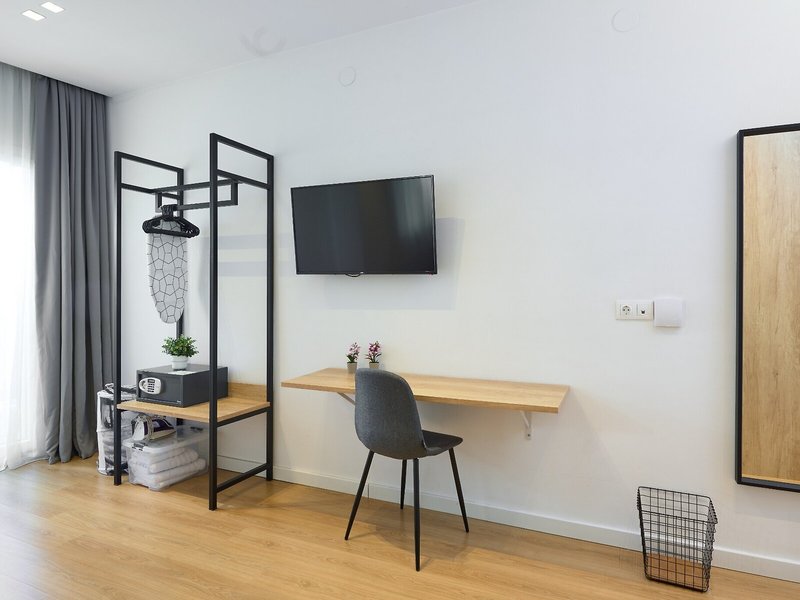 Elephant Suites 34