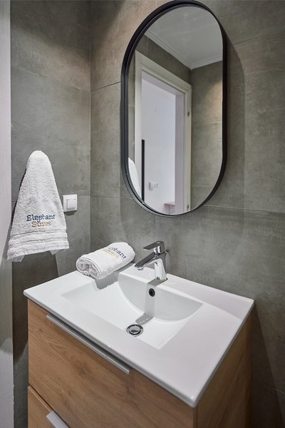 Elephant Suites 35