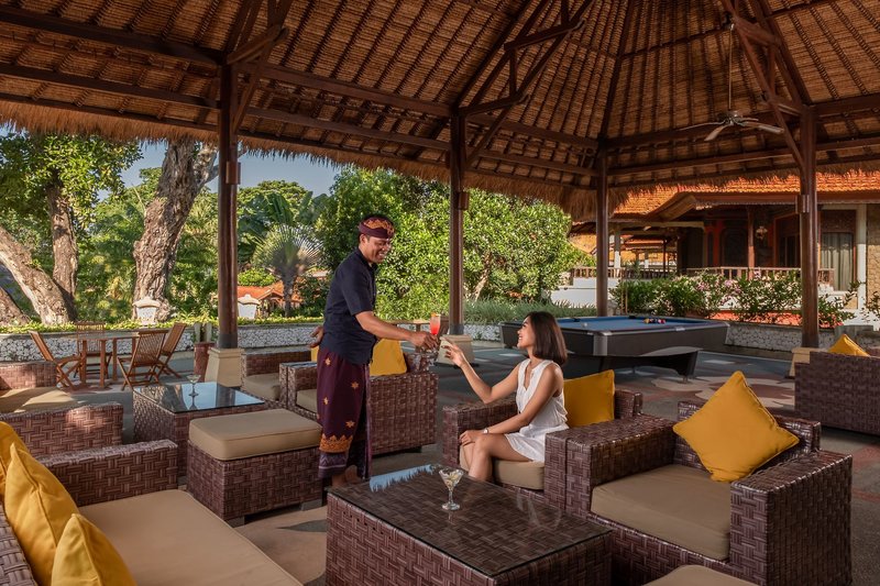 Bali Tropic Resort & Spa 16