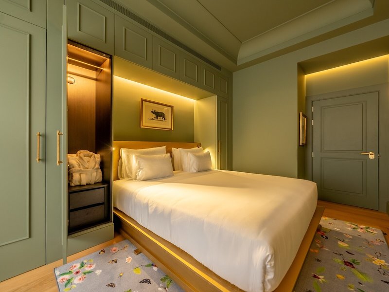 Art Legacy Hotel 33