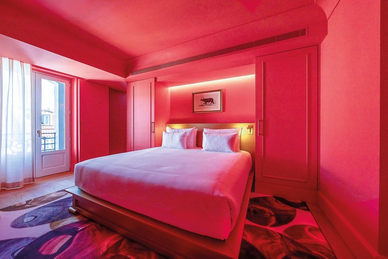 Art Legacy Hotel 10