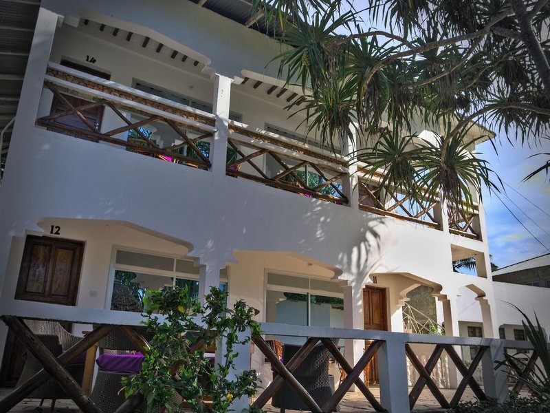 Cocolala Beach House 4