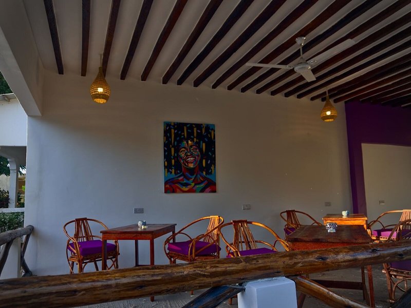 Cocolala Beach House 10