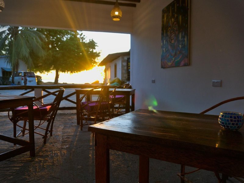 Cocolala Beach House 11