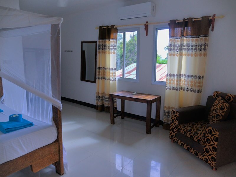 Cocolala Beach House 28