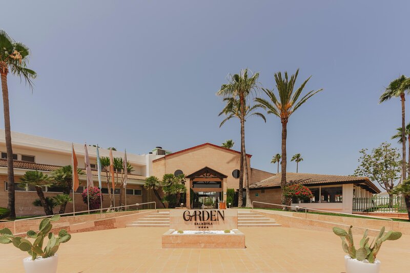 Garden Saladina 2
