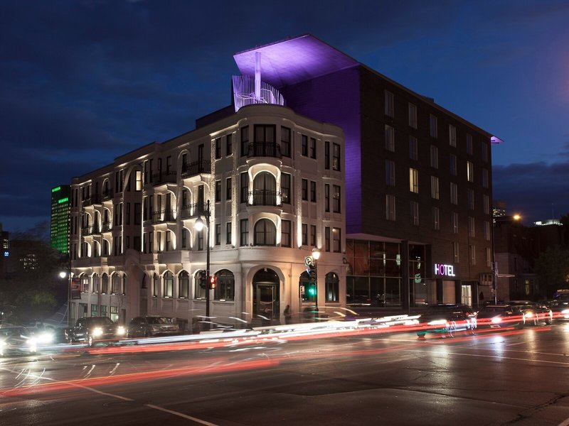 Hotel 10 2