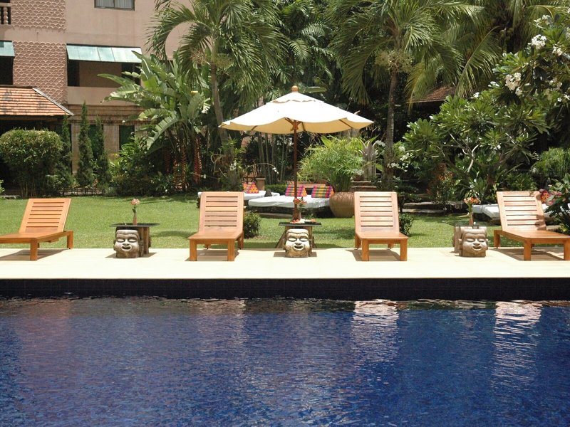 Holiday Garden 7