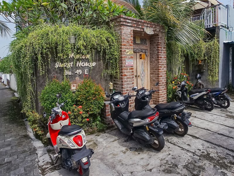 D'Meten Guest House 3