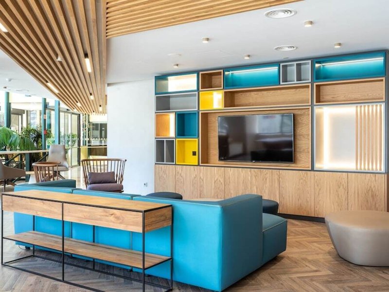 Holiday Inn Lisbon 13