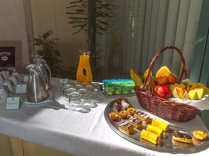Holiday Inn Lisbon 29
