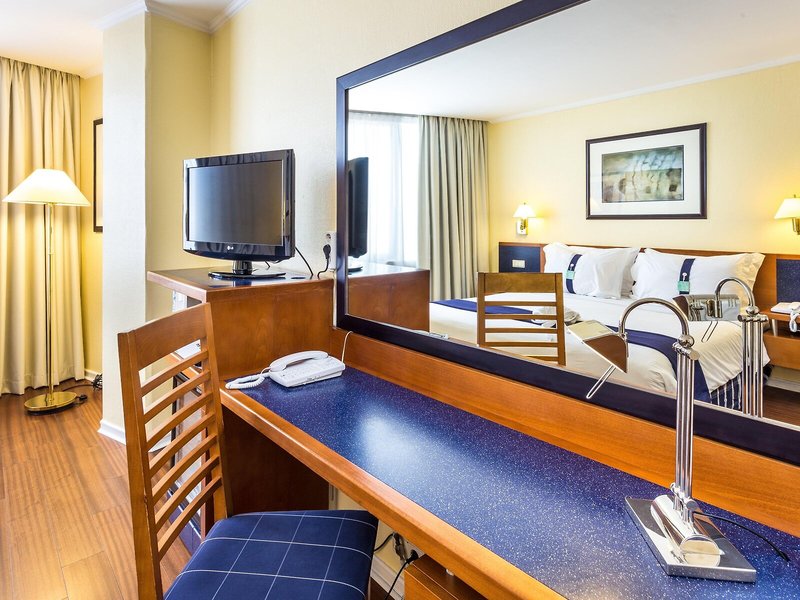 Holiday Inn Lisbon 33