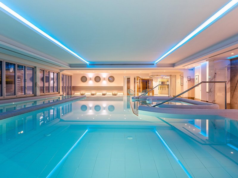 Crowne Plaza Limassol 7