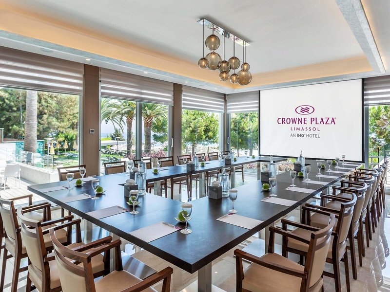 Crowne Plaza Limassol 28