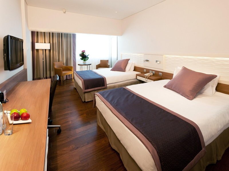 Crowne Plaza Limassol 36