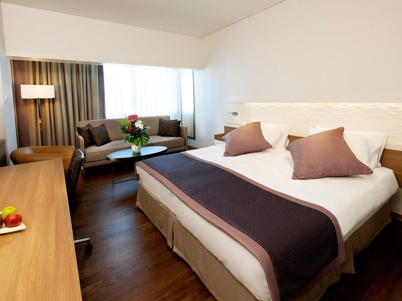 Crowne Plaza Limassol 37