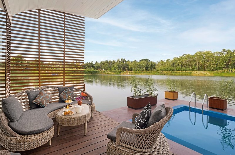 Bolagala Agro Floating Resort 25
