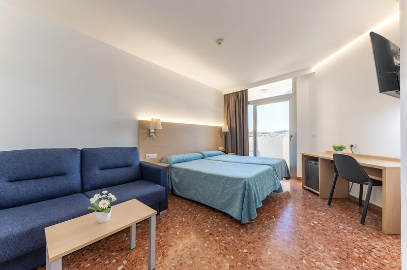 Hotel Port Europa 43