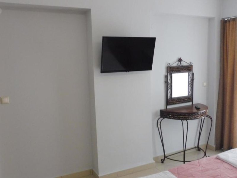 Klio Apartments And Studios 21