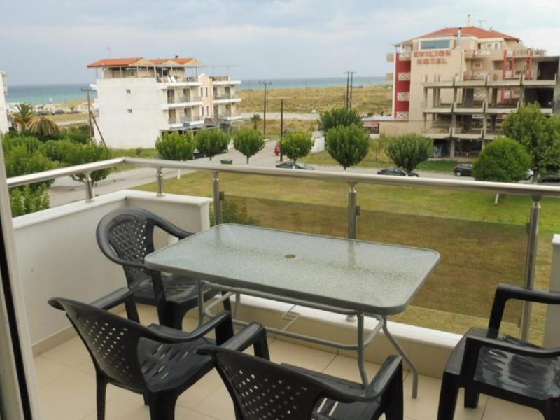 Klio Apartments And Studios