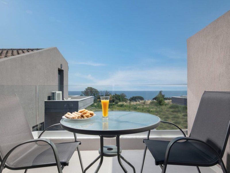 Mykoniatika Villas 10
