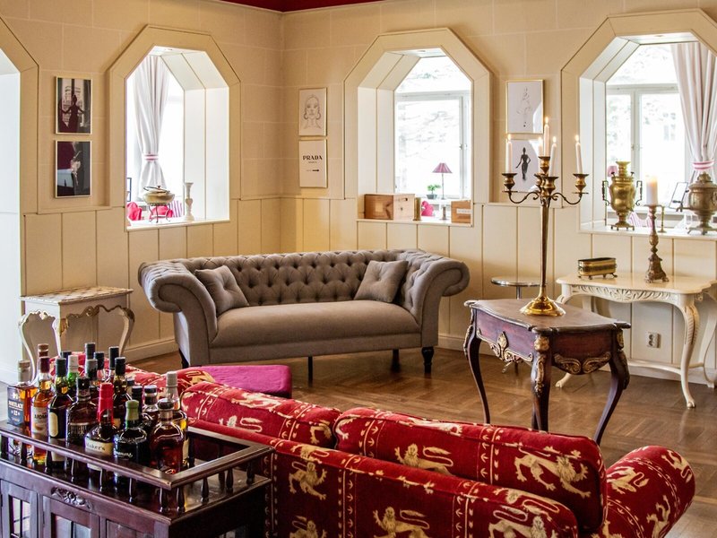 Schloßappartements am Weißen Schloß 7