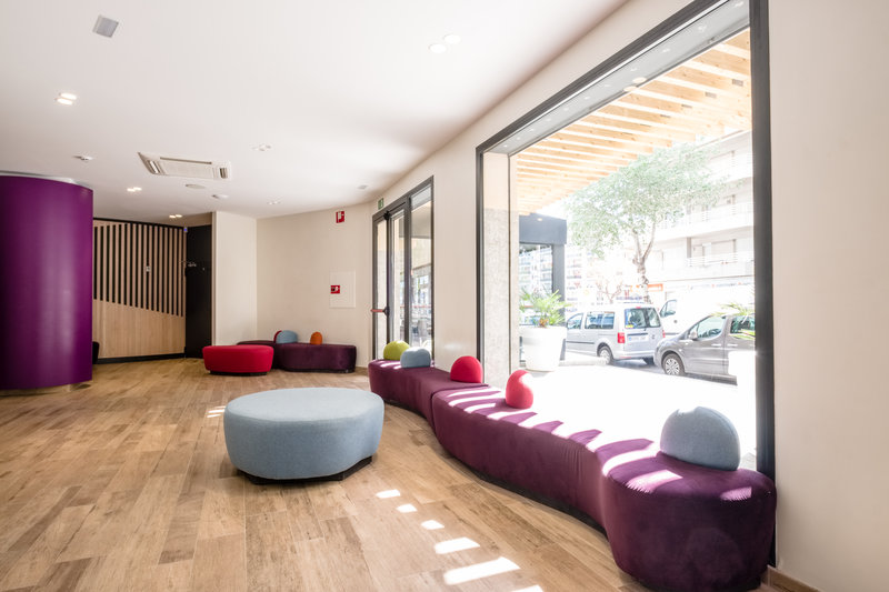 Apartamentos California 8