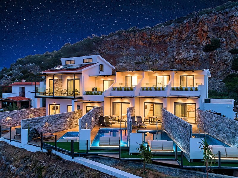 Aelia Suites 1