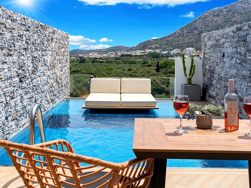 Aelia Suites 5