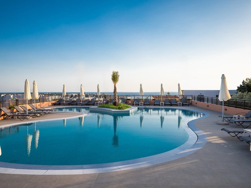 Hotel Pyriá 7