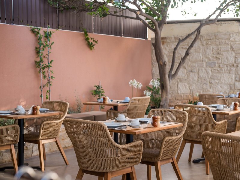 Hotel Pyriá 29