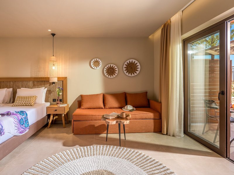Hotel Pyriá 46