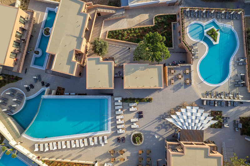 Hotel Pyriá 3