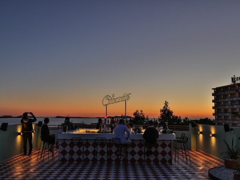 Cubanito Ibiza Suites  19