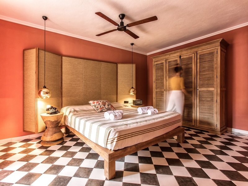 Cubanito Ibiza Suites  35