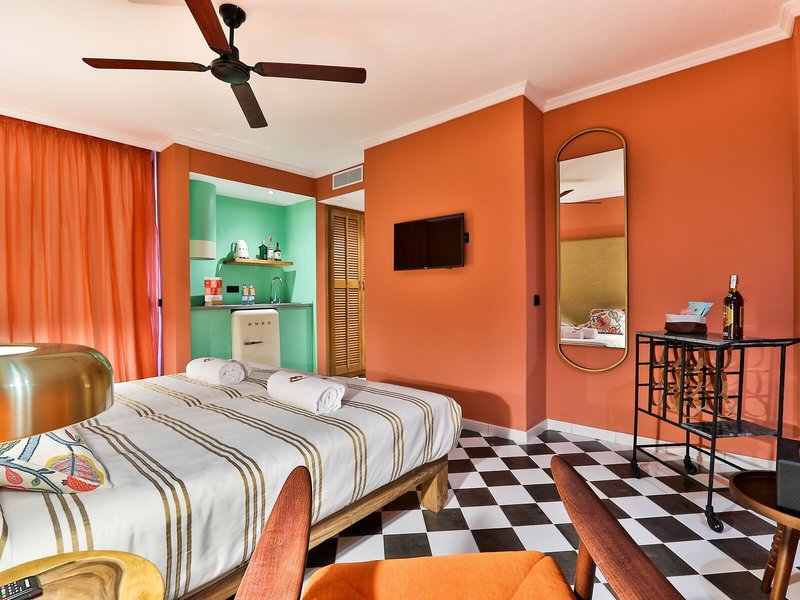 Cubanito Ibiza Suites  45
