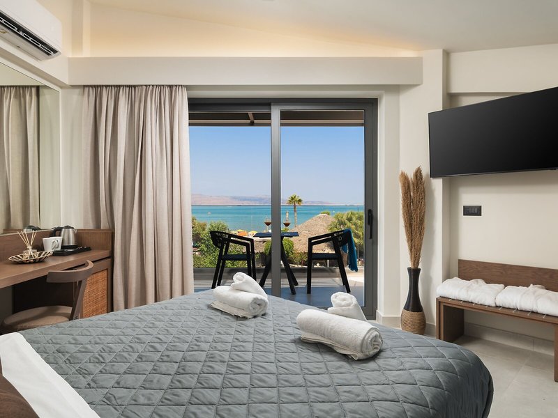 Elia Agia Marina Resort 27
