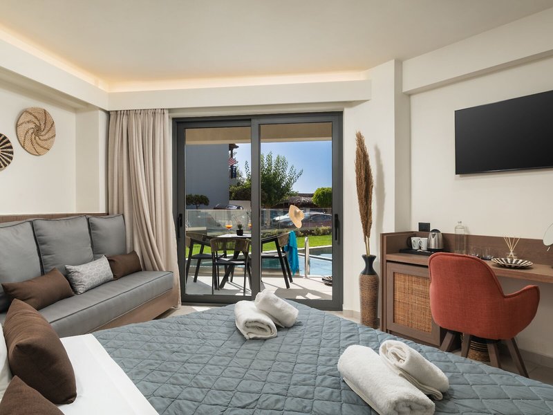 Elia Agia Marina Resort 28